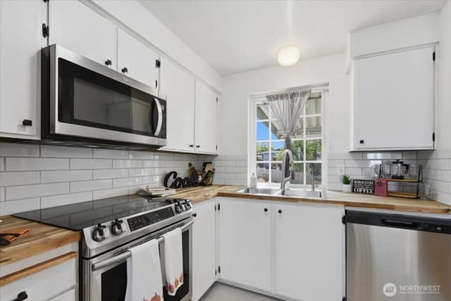 Property photo for 1726 E 59th Street, Tacoma photo 5