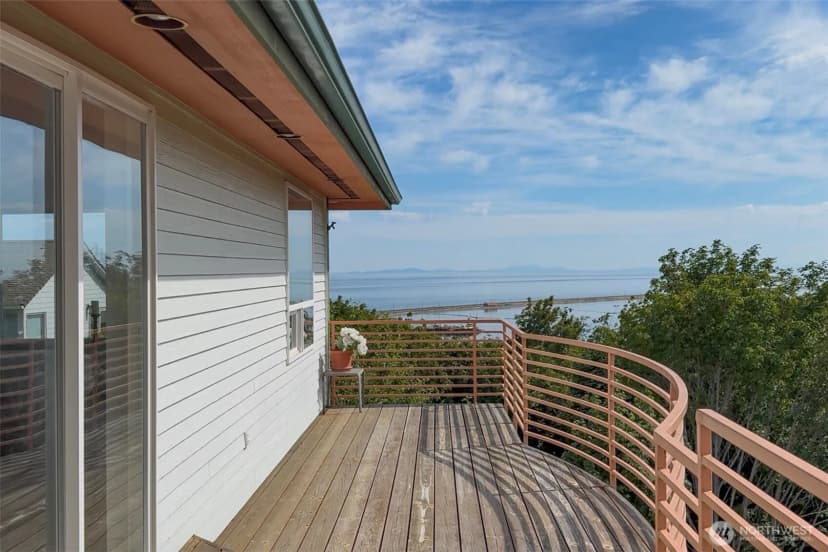 Property photo for 1623 W Fifth Street, Port Angeles photo 27