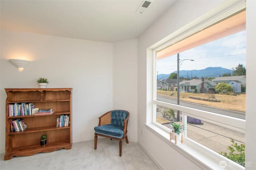 Property photo for 1623 W Fifth Street, Port Angeles photo 18