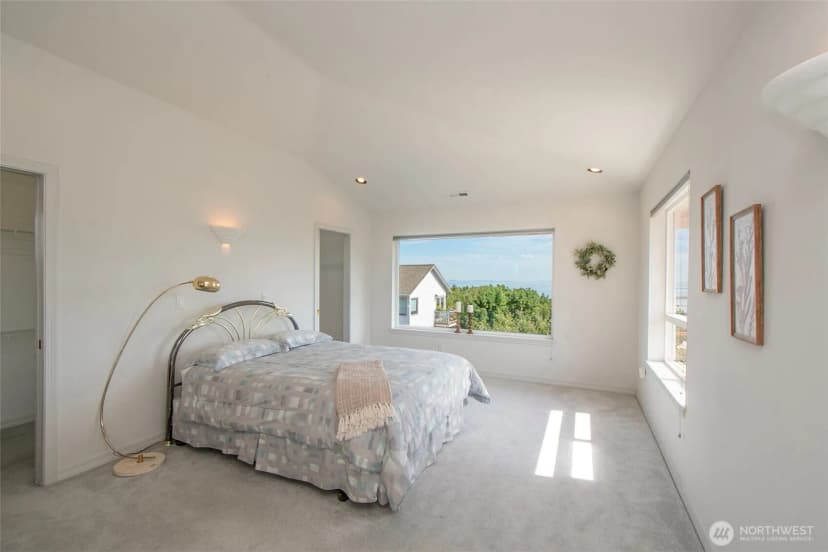 Property photo for 1623 W Fifth Street, Port Angeles photo 19