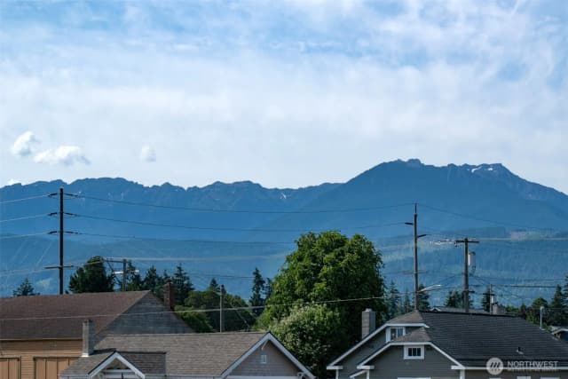 Property photo for 1623 W Fifth Street, Port Angeles photo 5