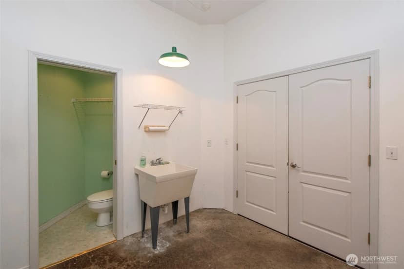 Property photo for 1623 W Fifth Street, Port Angeles photo 26