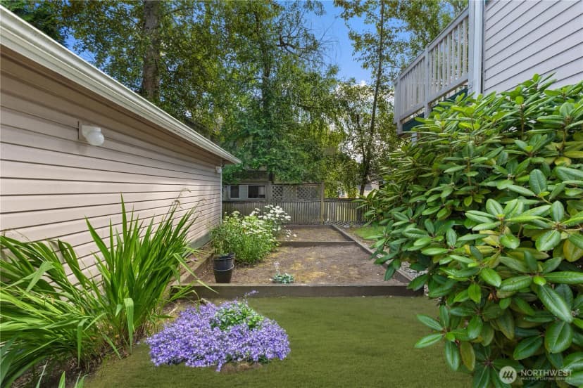 Property photo for 11518 12th Avenue W #d101, Everett photo 26