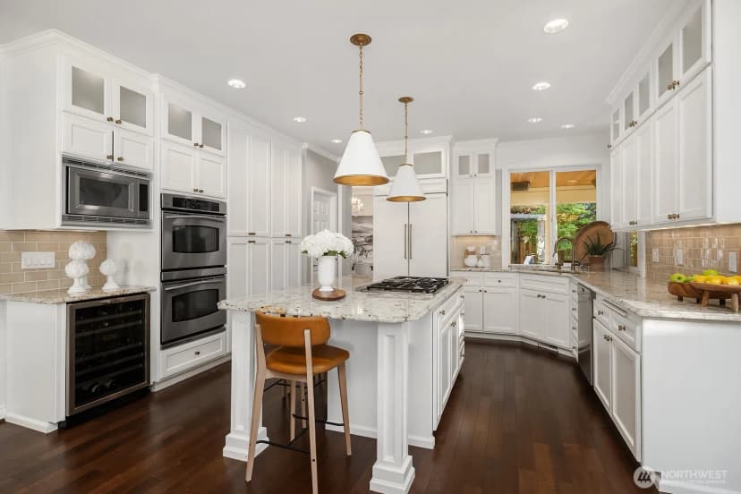 Property photo for 27212 Se 12th Place, Sammamish photo 16
