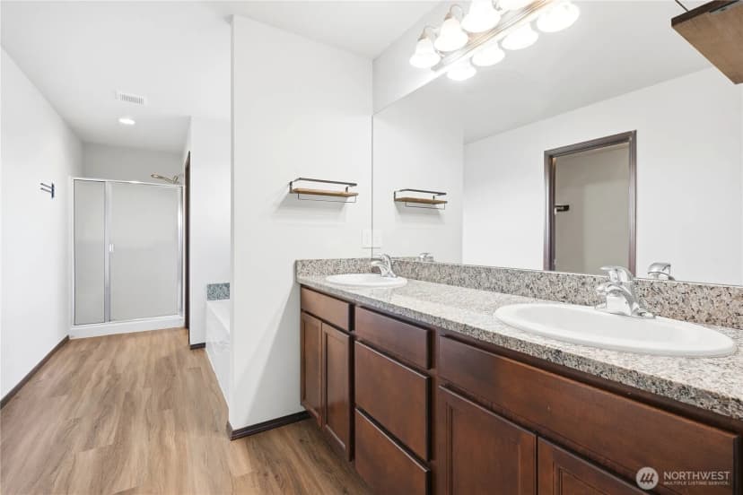 Property photo for 1904 W Sunnyview Lane, Ellensburg photo 18