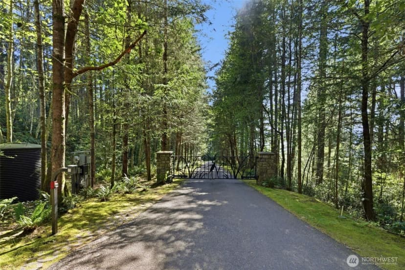 Property photo for 18819 106th Street Ct Nw, Gig Harbor photo 4