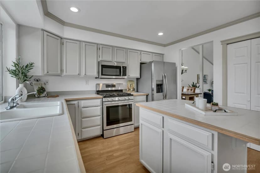 Property photo for 11746 Se 268th Street, Kent photo 12