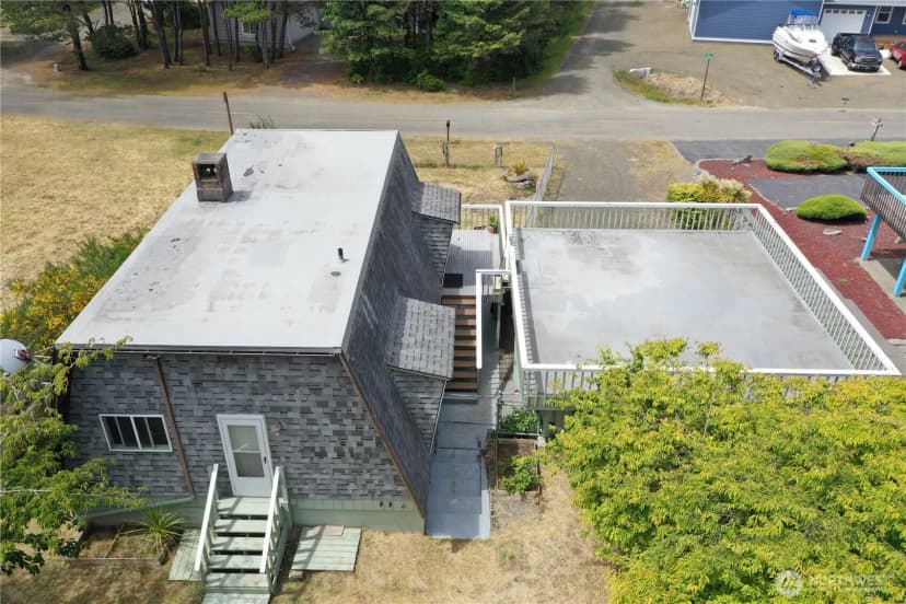 Property photo for 912 Surf Street, Westport photo 21