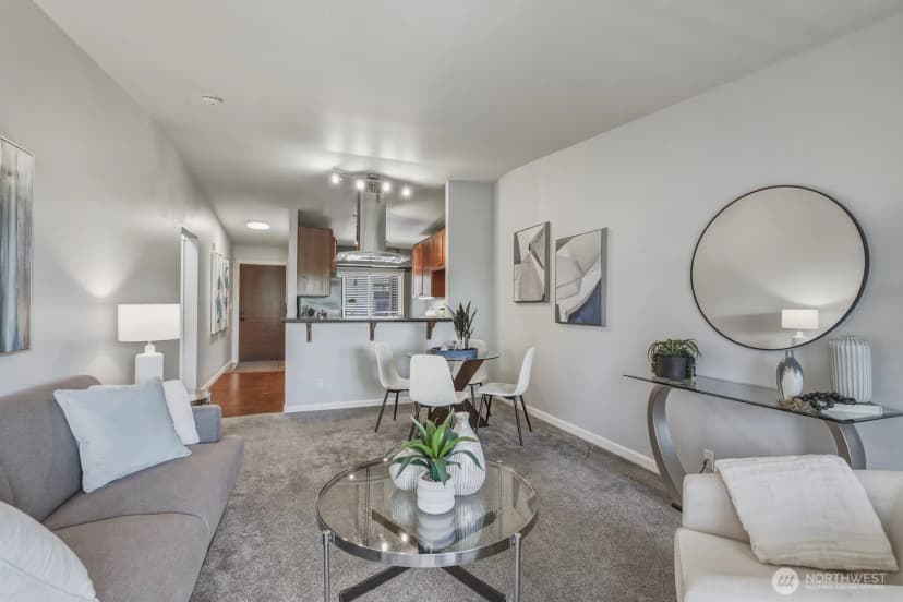 Property photo for 130 105th Avenue Se #316, Bellevue photo 11