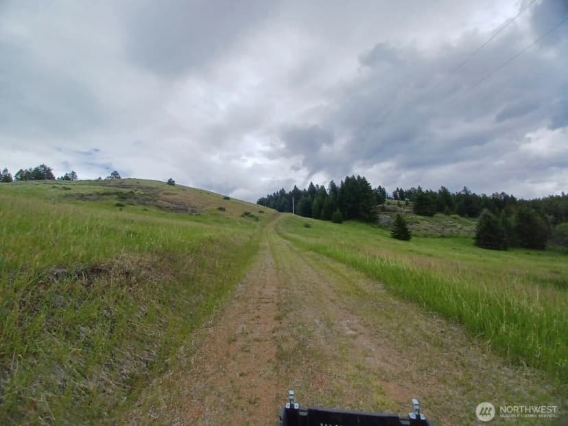 Property photo for 302 Davies Road, Oroville photo 24
