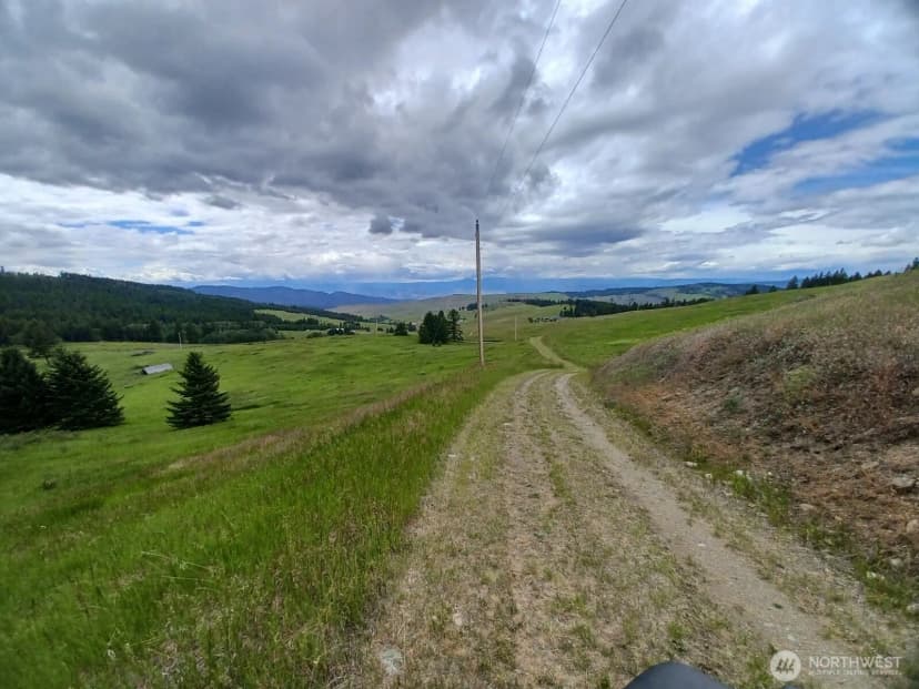 Property photo for 302 Davies Road, Oroville photo 25