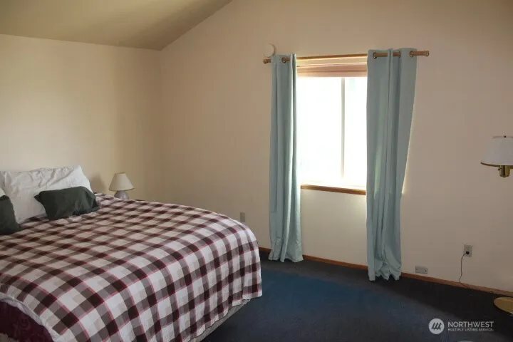 Property photo for 302 Davies Road, Oroville photo 5