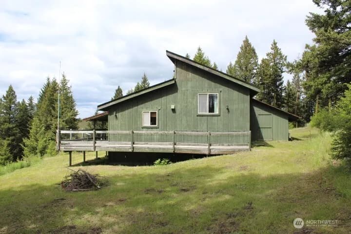 Property photo for 302 Davies Road, Oroville photo 18