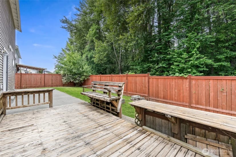 Property photo for 908 Daffodil Avenue Ne, Orting photo 35