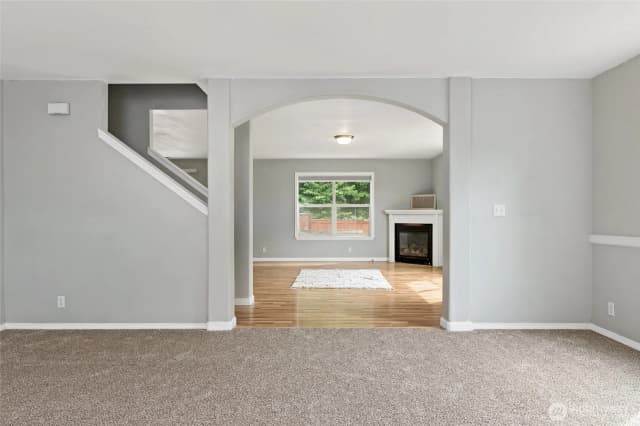 Property photo for 908 Daffodil Avenue Ne, Orting photo 4