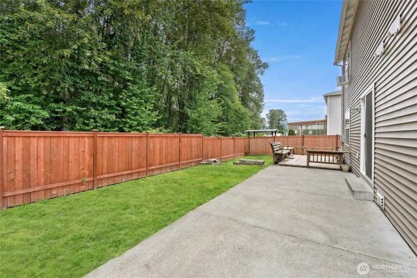 Property photo for 908 Daffodil Avenue Ne, Orting photo 33