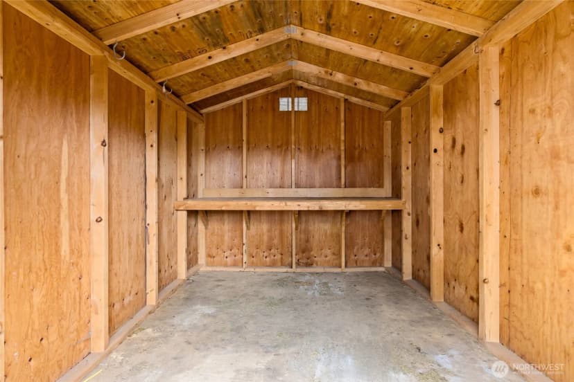 Property photo for 908 Daffodil Avenue Ne, Orting photo 37