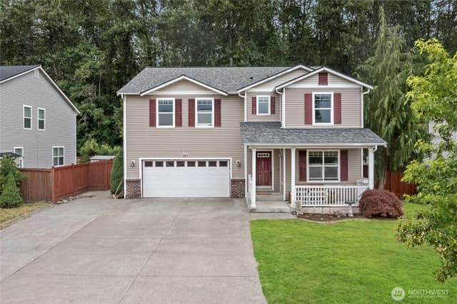 Property photo for 908 Daffodil Avenue Ne, Orting