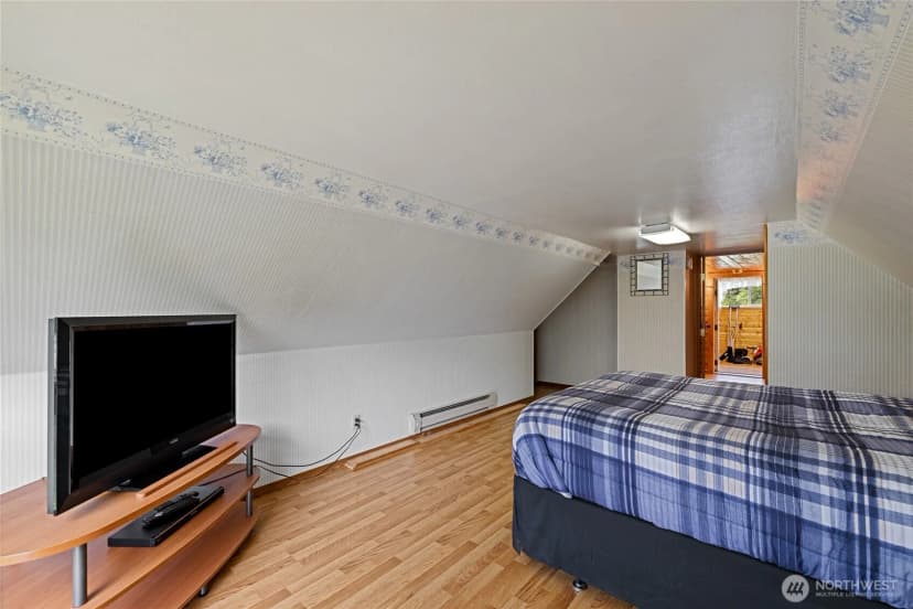 Property photo for 106 Lester Rd, Morton photo 19
