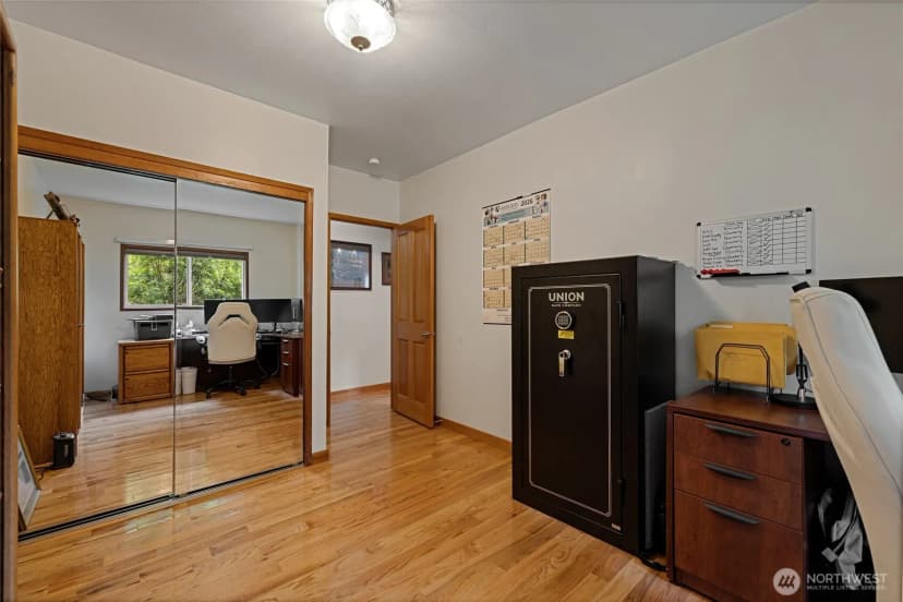 Property photo for 106 Lester Rd, Morton photo 17