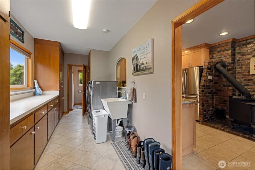 Property photo for 106 Lester Rd, Morton photo 9