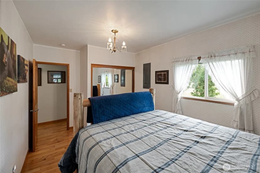Property photo for 106 Lester Rd, Morton photo 15