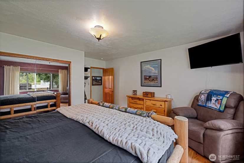 Property photo for 106 Lester Rd, Morton photo 13