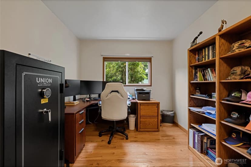 Property photo for 106 Lester Rd, Morton photo 16