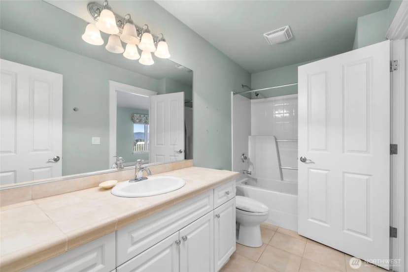 Property photo for 2314 20th Street, Anacortes photo 30