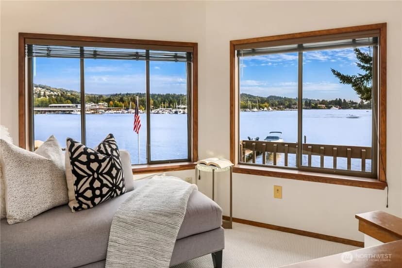 Property photo for 11055 Se Lake Road, Bellevue photo 14