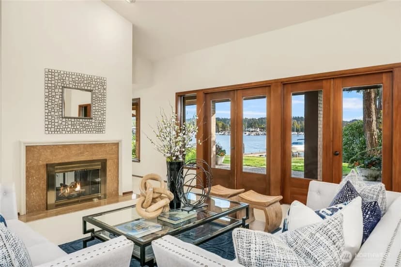 Property photo for 11055 Se Lake Road, Bellevue photo 4