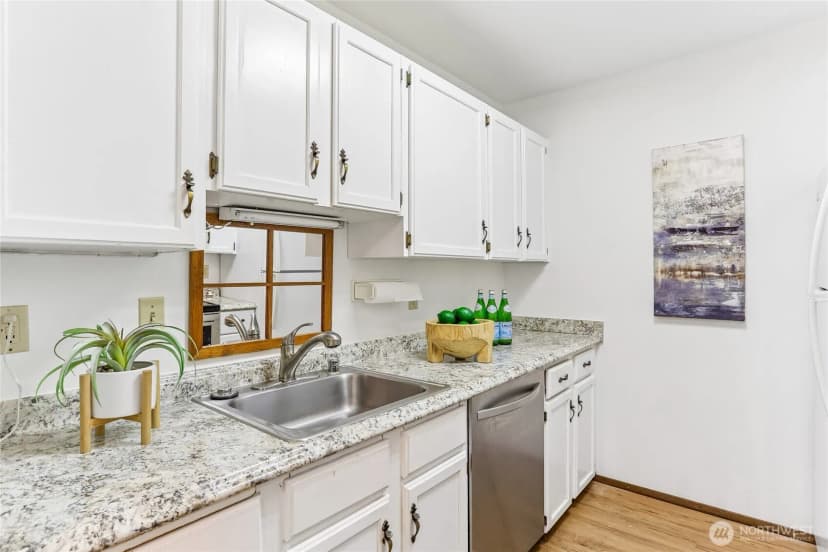 Property photo for 18620 52nd Avenue W #116, Lynnwood photo 7