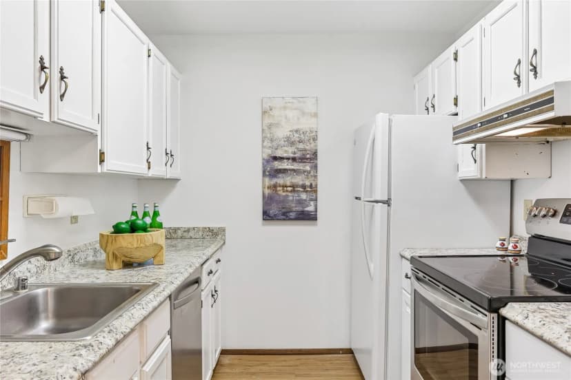 Property photo for 18620 52nd Avenue W #116, Lynnwood photo 6