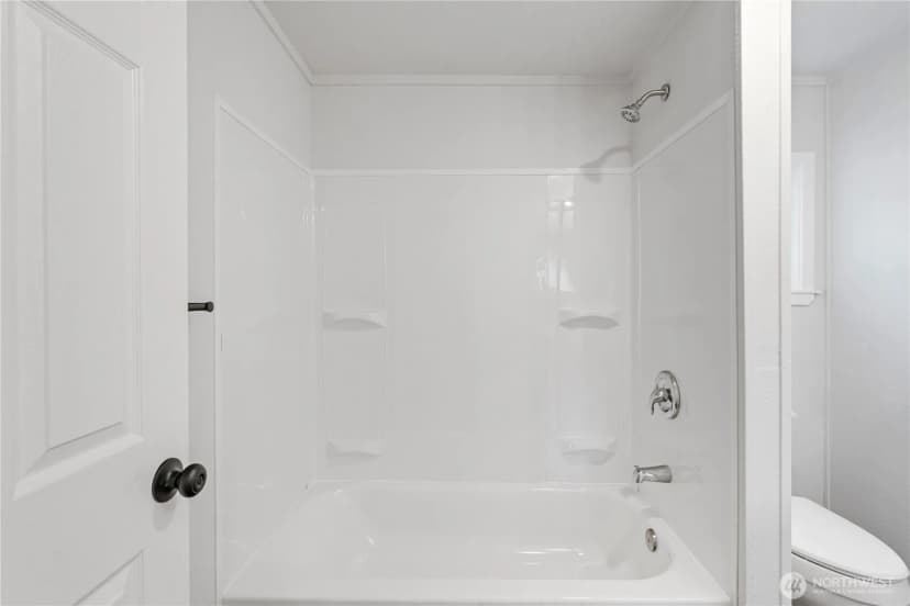 Property photo for 1019 Standford Drive #16, Cosmopolis photo 12
