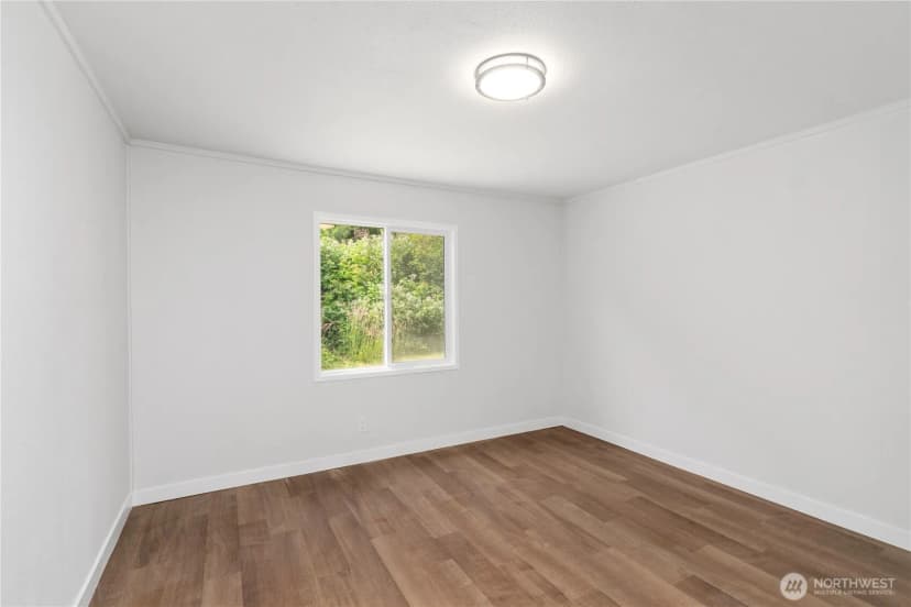 Property photo for 1019 Standford Drive #16, Cosmopolis photo 15