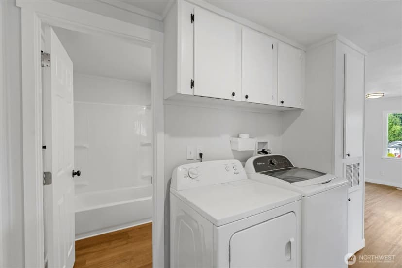 Property photo for 1019 Standford Drive #16, Cosmopolis photo 11