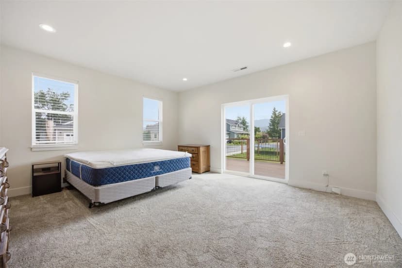 Property photo for 533 Second Street, Sumas photo 25