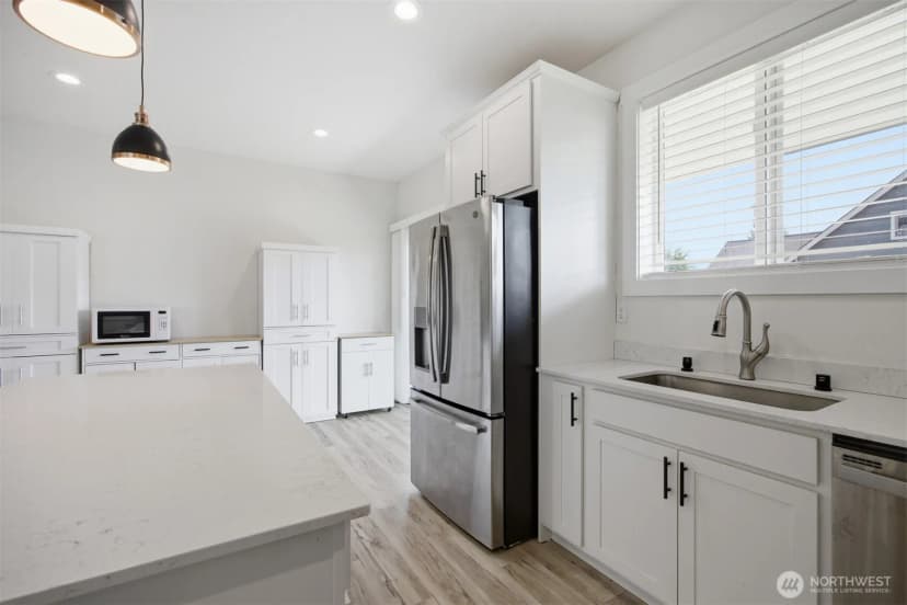 Property photo for 533 Second Street, Sumas photo 13