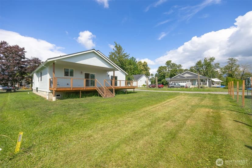 Property photo for 533 Second Street, Sumas photo 37