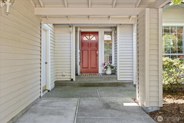 Property photo for 6631 114th Avenue Se, Bellevue photo 2