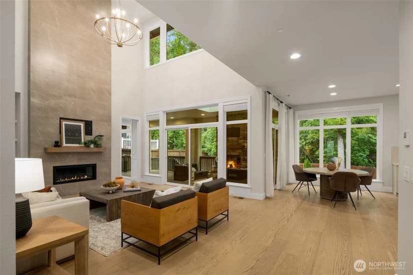 Property photo for 24480 Ne 19th Place, Sammamish photo 9