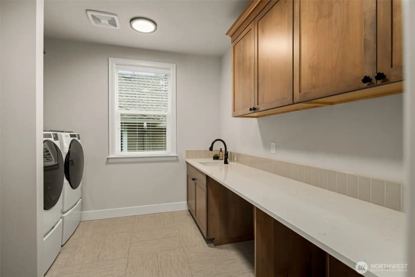 Property photo for 24480 Ne 19th Place, Sammamish photo 24