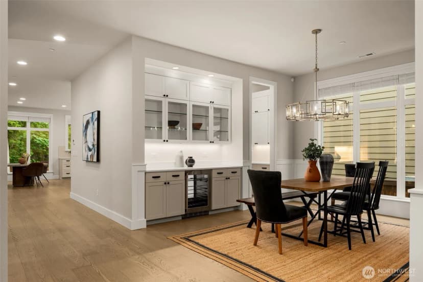 Property photo for 24480 Ne 19th Place, Sammamish photo 8
