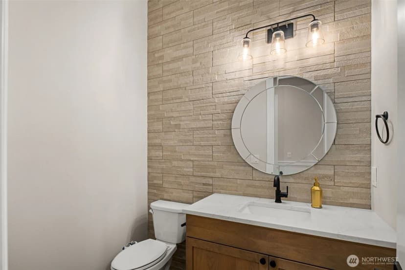 Property photo for 24480 Ne 19th Place, Sammamish photo 7