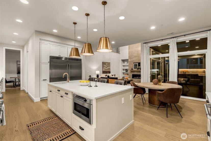Property photo for 24480 Ne 19th Place, Sammamish photo 13
