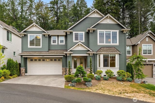 Property photo for 24480 Ne 19th Place, Sammamish photo 2