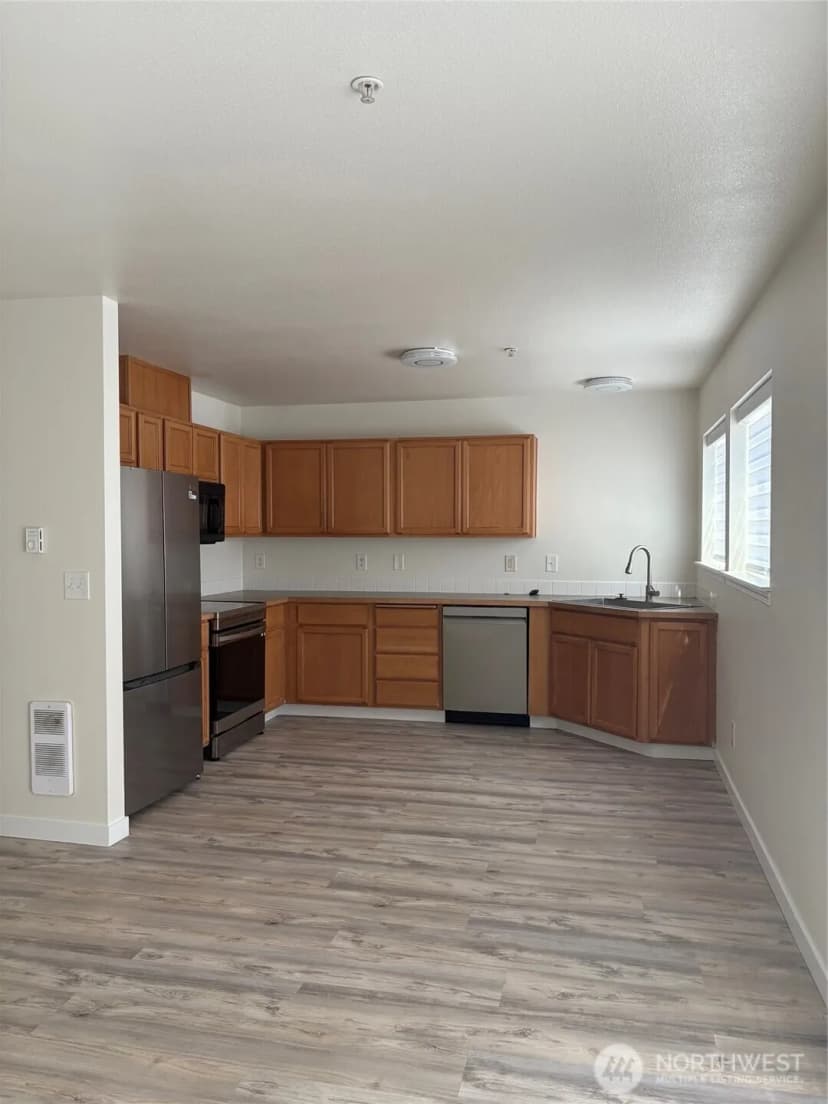 Property photo for 10312 140th Street Court E ##45, Puyallup photo 7