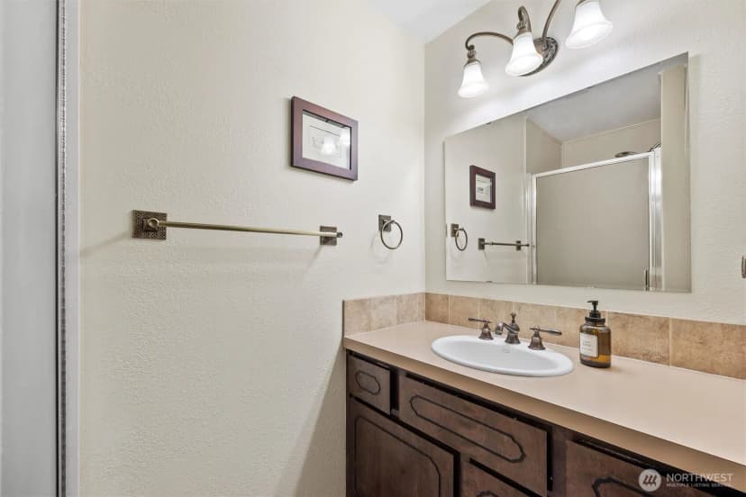 Property photo for 703 S 48th Avenue, West Richland photo 27