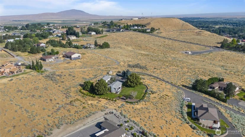 Property photo for 703 S 48th Avenue, West Richland photo 4