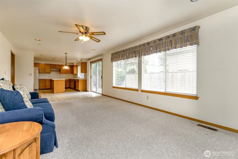 Property photo for 7415 92nd Avenue Ct Sw, Lakewood photo 8